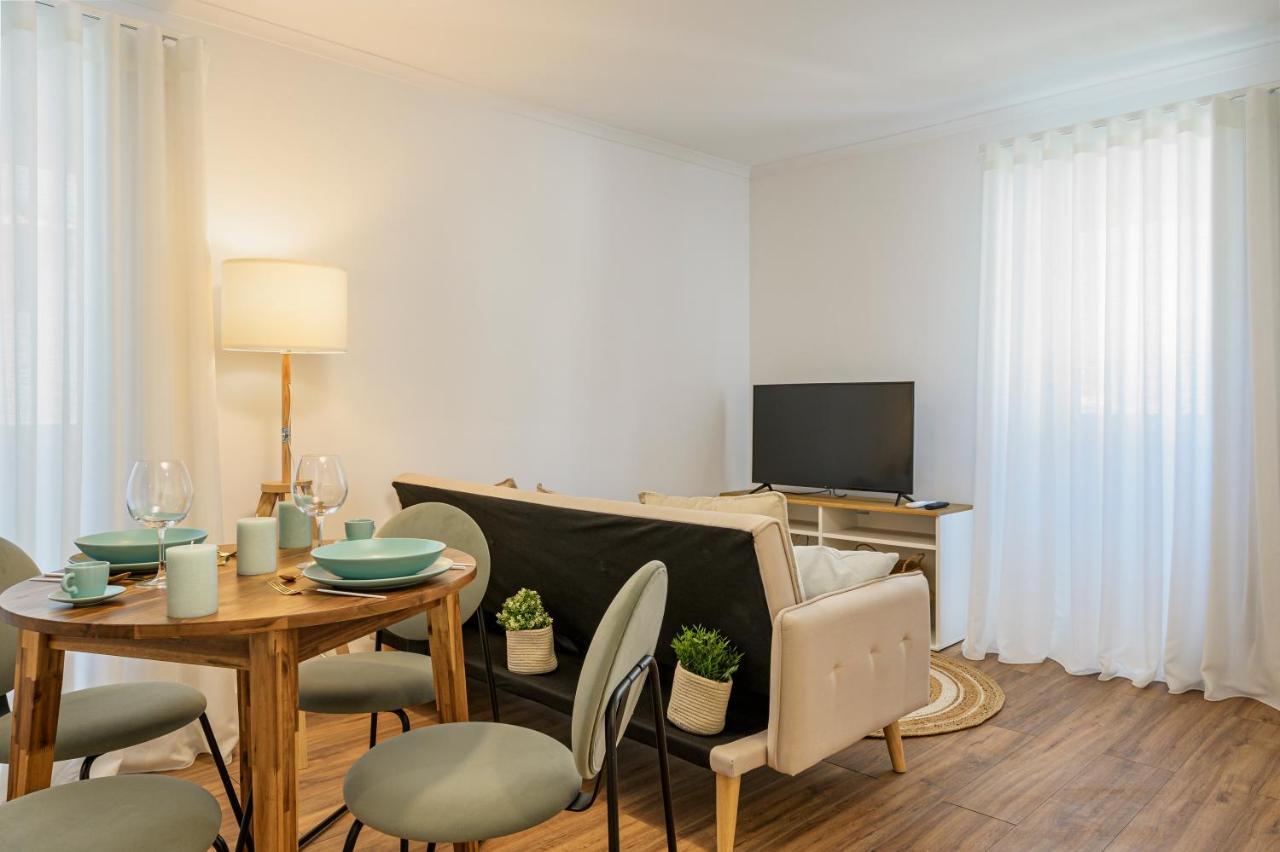 Chalet Marias - Parede Beach Apartments מראה חיצוני תמונה
