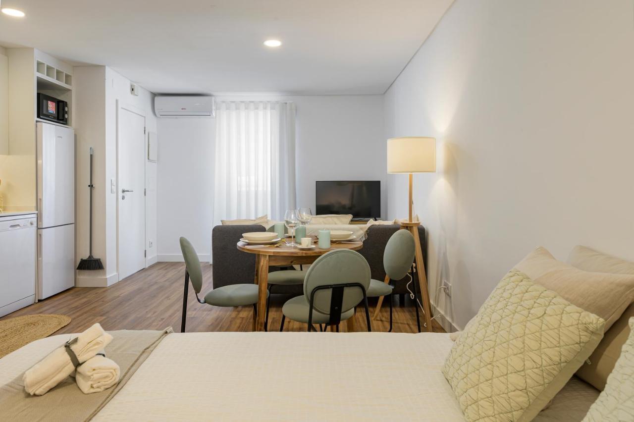 Chalet Marias - Parede Beach Apartments מראה חיצוני תמונה